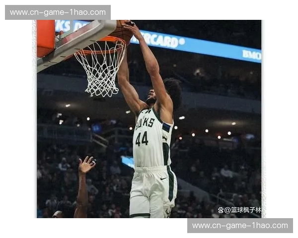 雄鹿里弗斯赛后详解决胜阶段防守布置 强调沟通重要性 雄鹿里弗斯赛后详解决胜阶段防守布置 强调沟通重要性